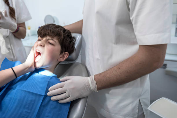 Best Emergency Dental Services for Seniors in Hoxie, KS